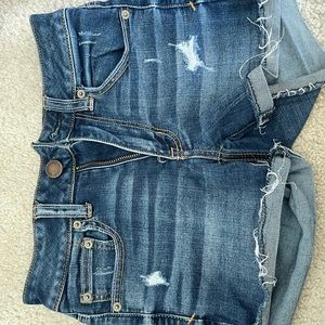 Medium wash jean shorts